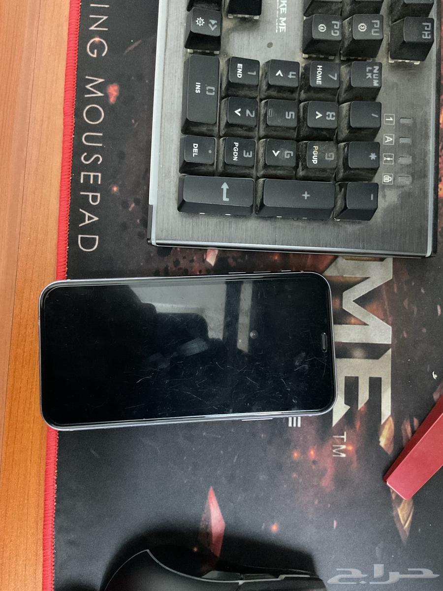 ايفون 11 برو نظيف على ضمانتي64400065151489110