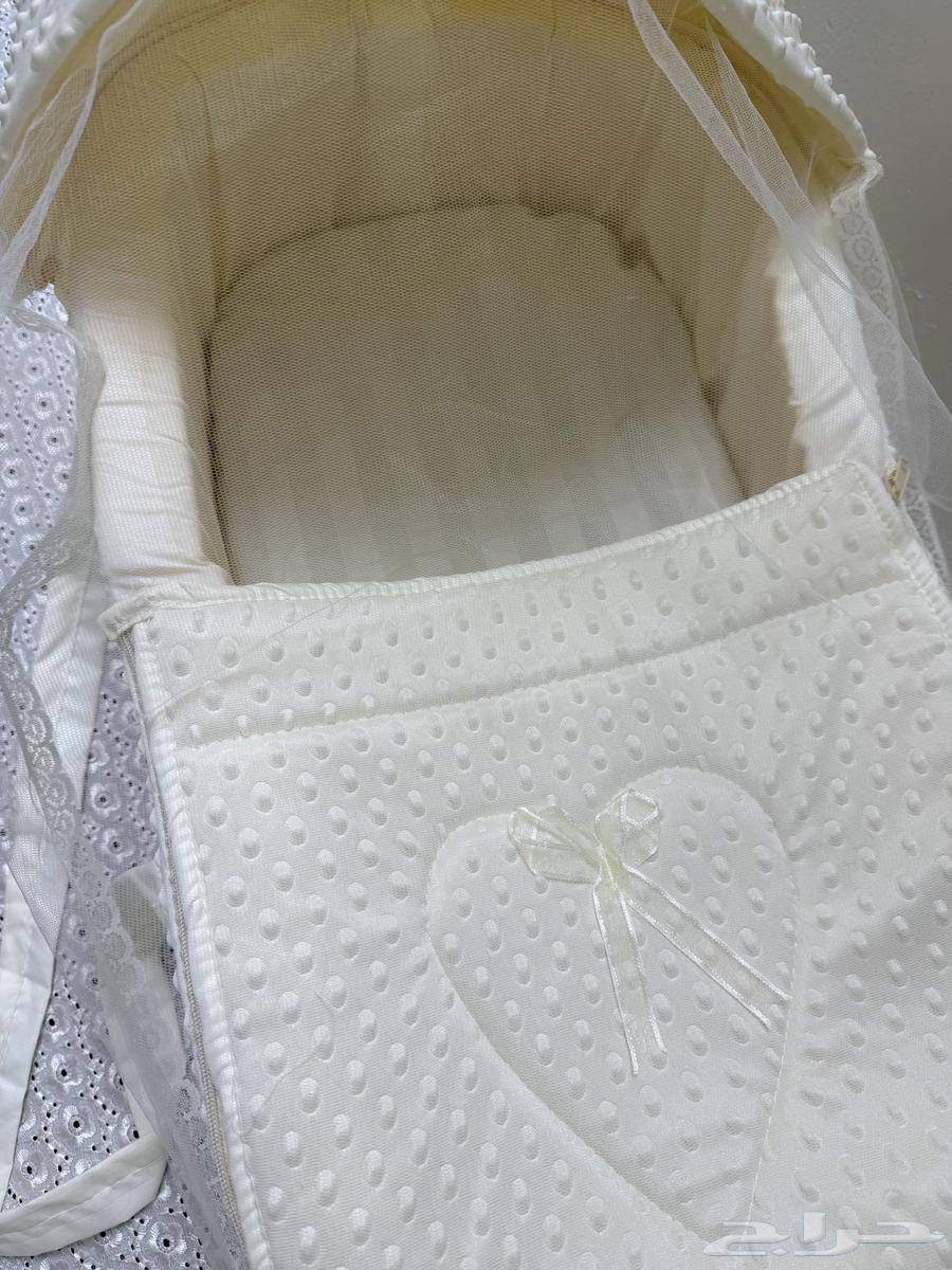 Baby carrier (sling, cradle) for 50 SAR, new and unused64393541540995110