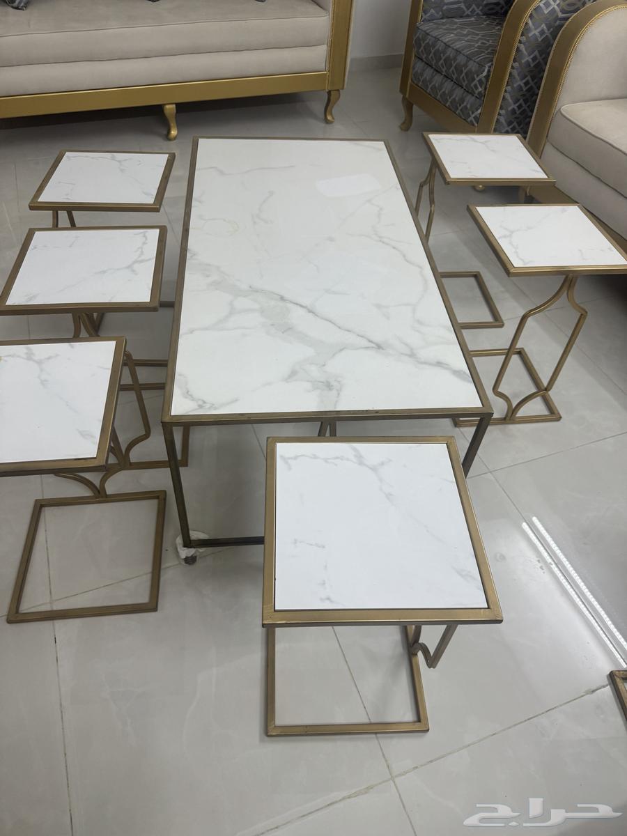 طاولات للبيع64394745020674110