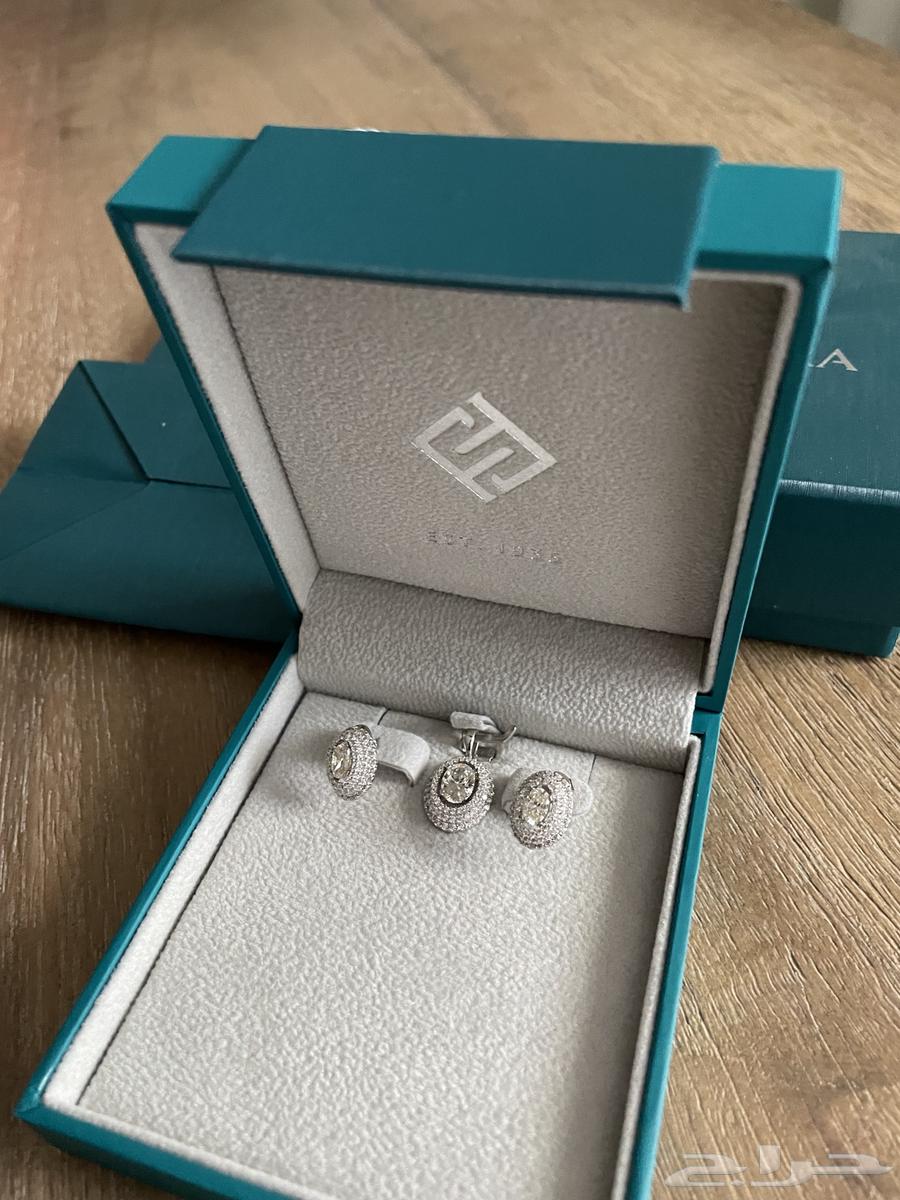 طقم فضة من فايندرا64395951151874113