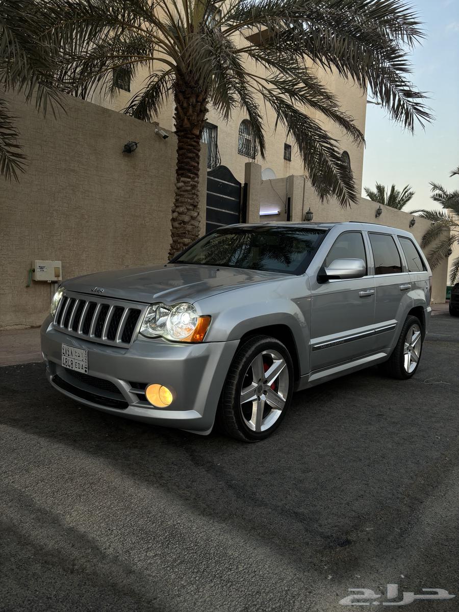 جيب جراند شيروكي SRT 201063618145209217112
