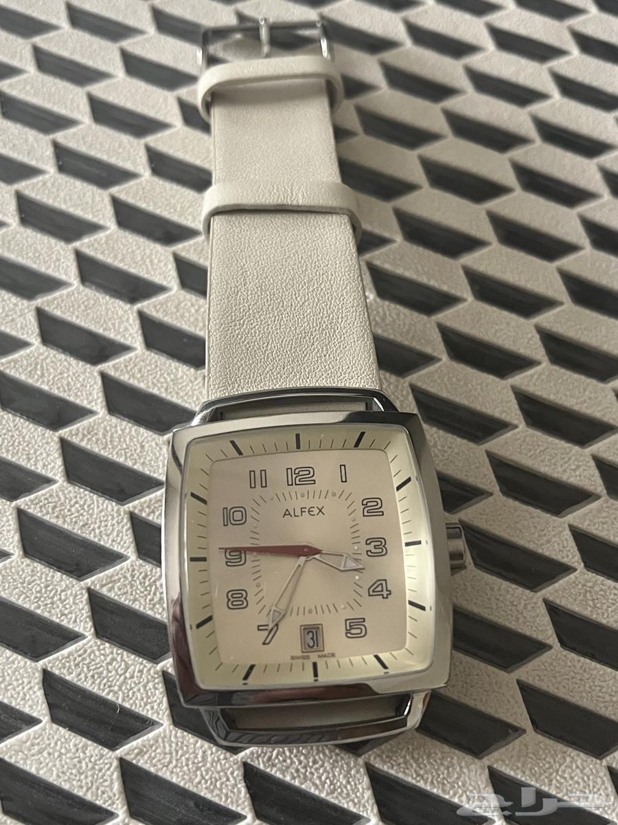 ساعتين سويسرية ( كولبير   الفيكس )64399424823682111