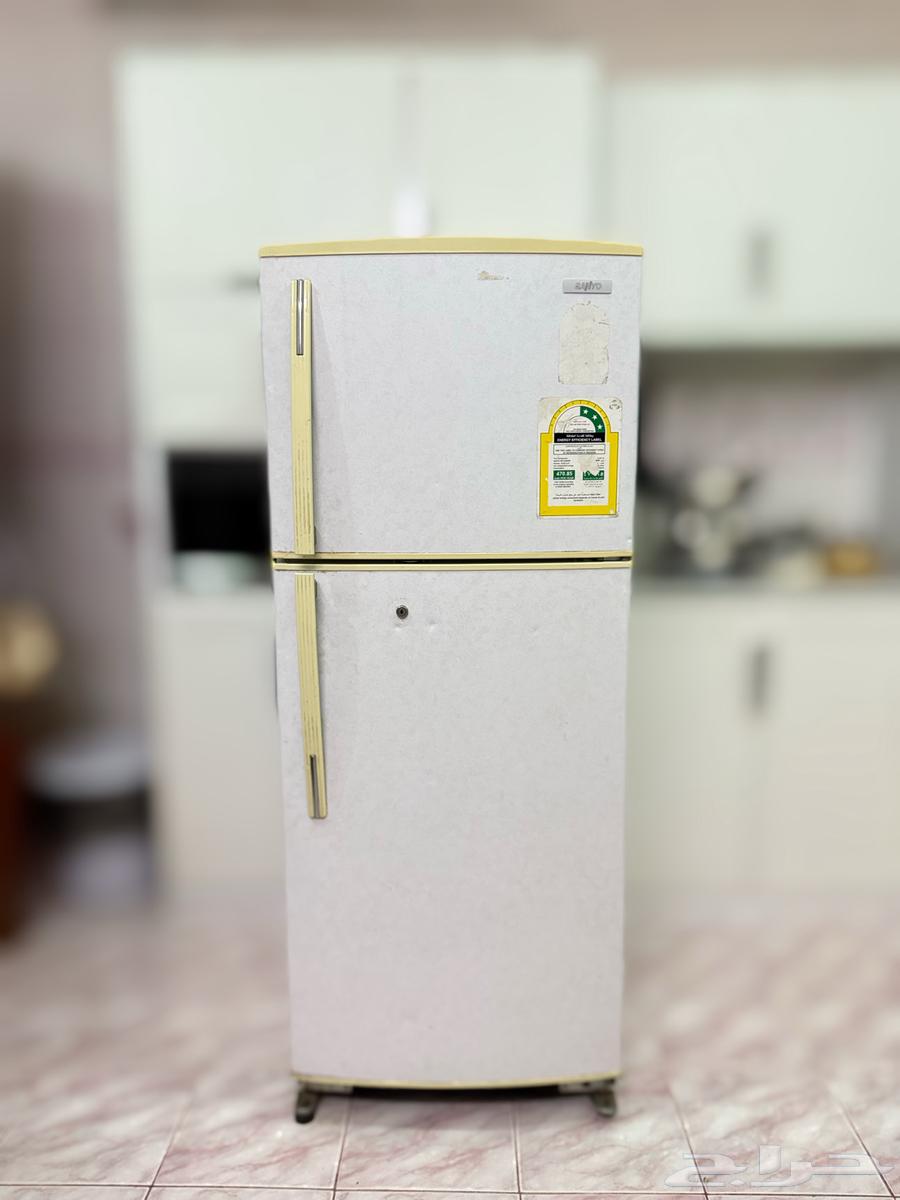 New refrigerator with separate cooling and freezing doors, high cooling capacity64394011897857110