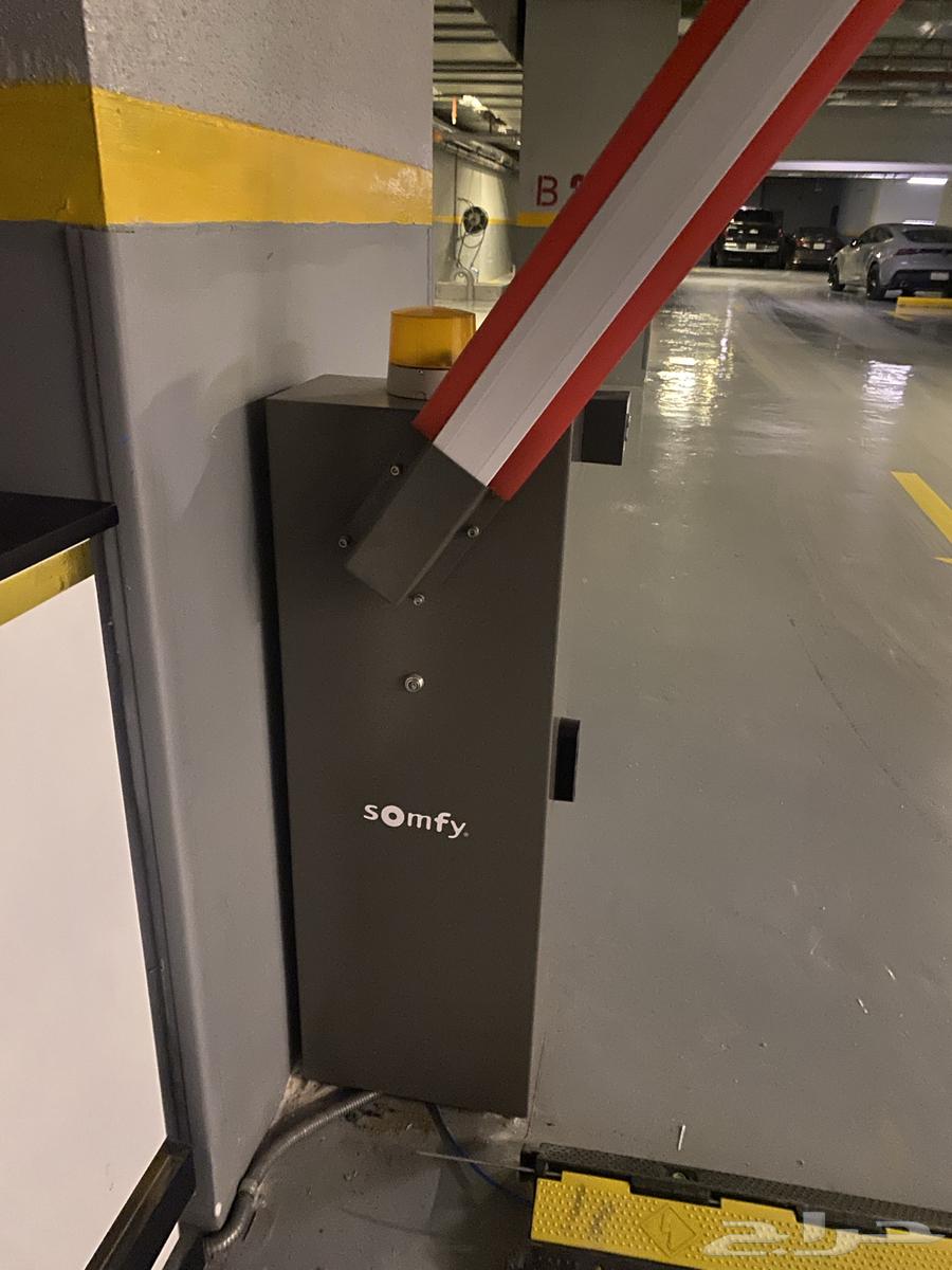 بوابة مواقف بوابة مدخل64396074806403112