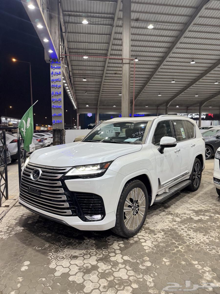 جيب لكزس LX600 BB فل كامل سعودي اصفار 202563618064666754111