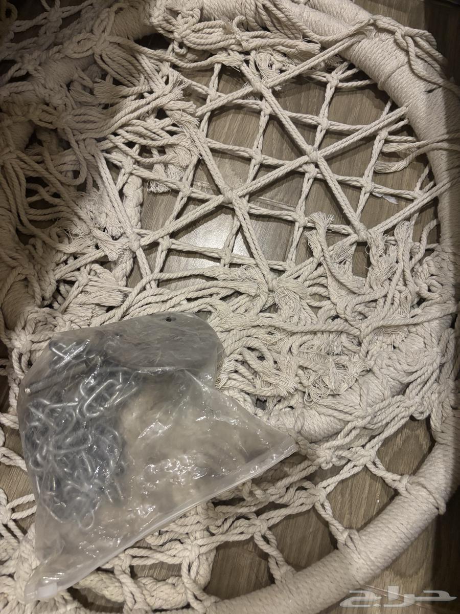 Swing hanging64393128637825111