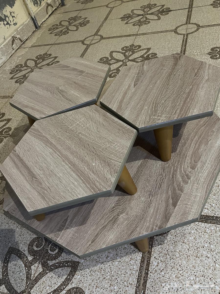 Floor table64398953235330110