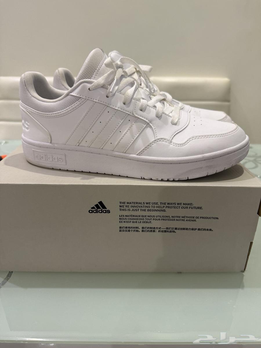 حذاء اديداس مقاس 44.564395296097281110