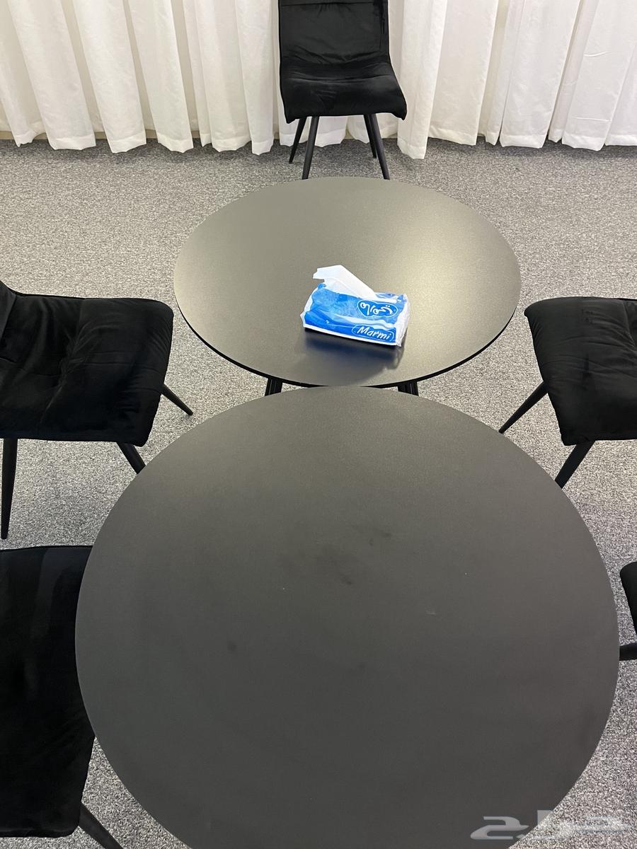 كراسي وطاولات للبيع المستعجل64395047217794112