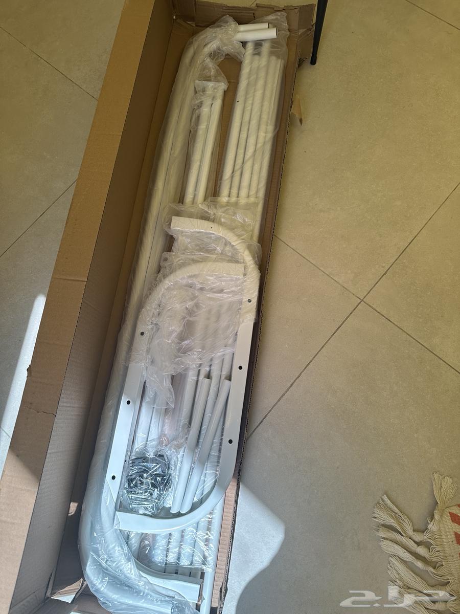 مكتب وعلاقه ملابس64396240349697111