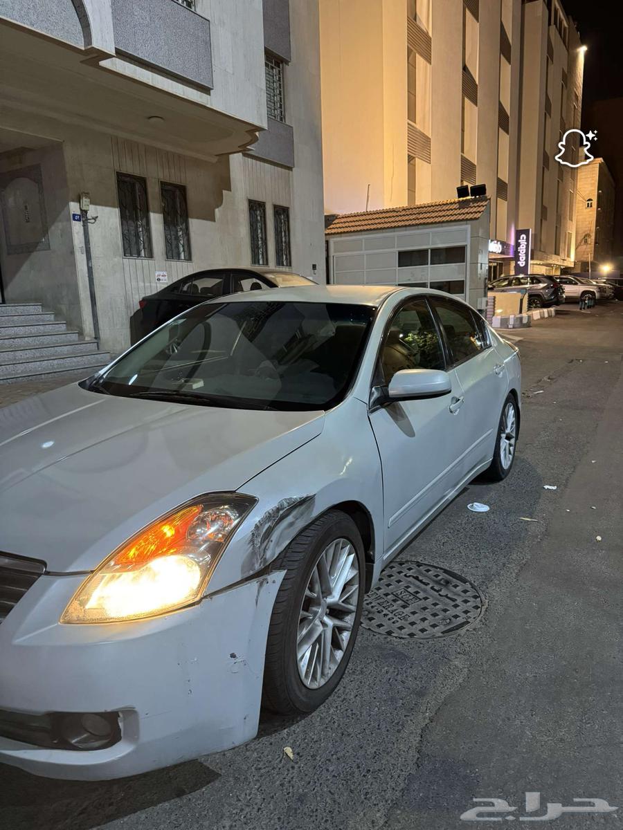 نيسان التيما موديل 2008 تحتاج الى بعض قطع الاستهلاكيه64552477189507112