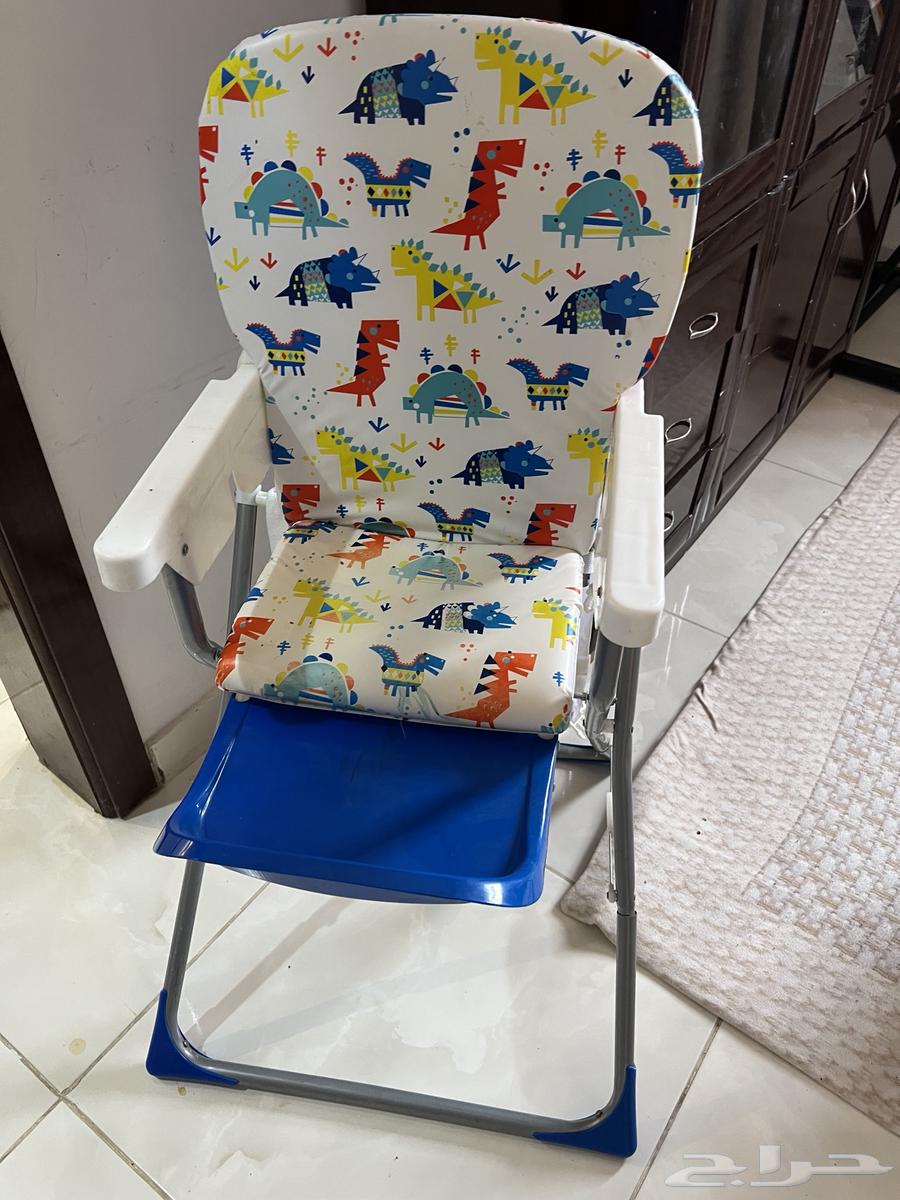 كرسي طعام أطفال نظيف جدا64399577596802112