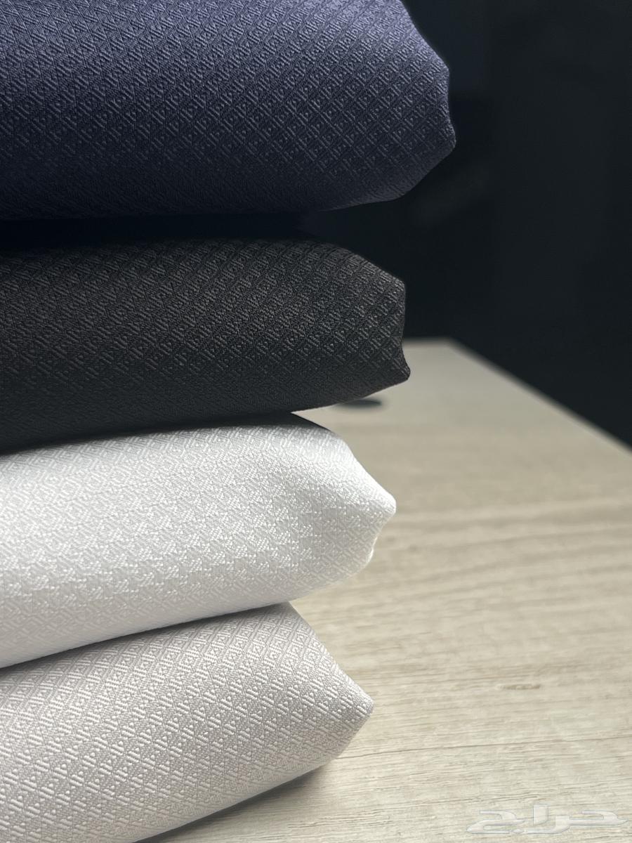 Smiramis fabric with distinctive cell pattern64398841928963110