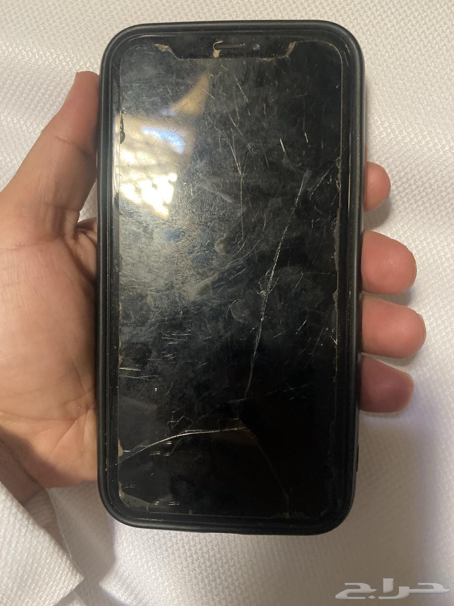 آيفون اكس آر64400813831937110