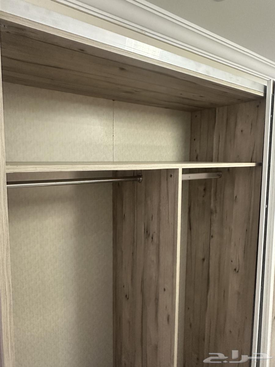 دولاب تركي مستخدم نظيف السعر 1500ريال64395531848194114