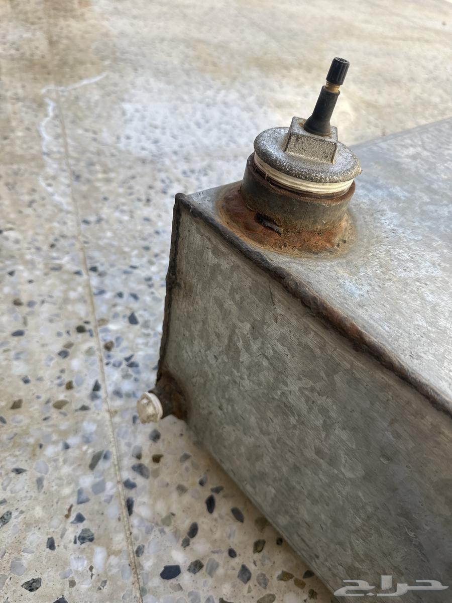 تنك حديد للبيع طول 80 سم عرض 80 سم ارتفاع 20سم64400342138369112