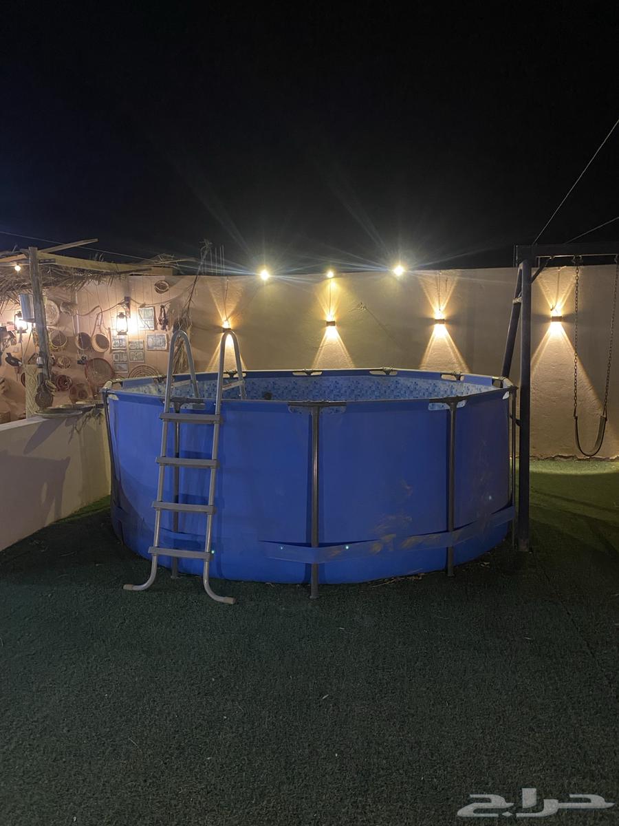 مسبح للبيع شبة جديد بكرتونه وجميع ملحقاته الرياض64398256660097110