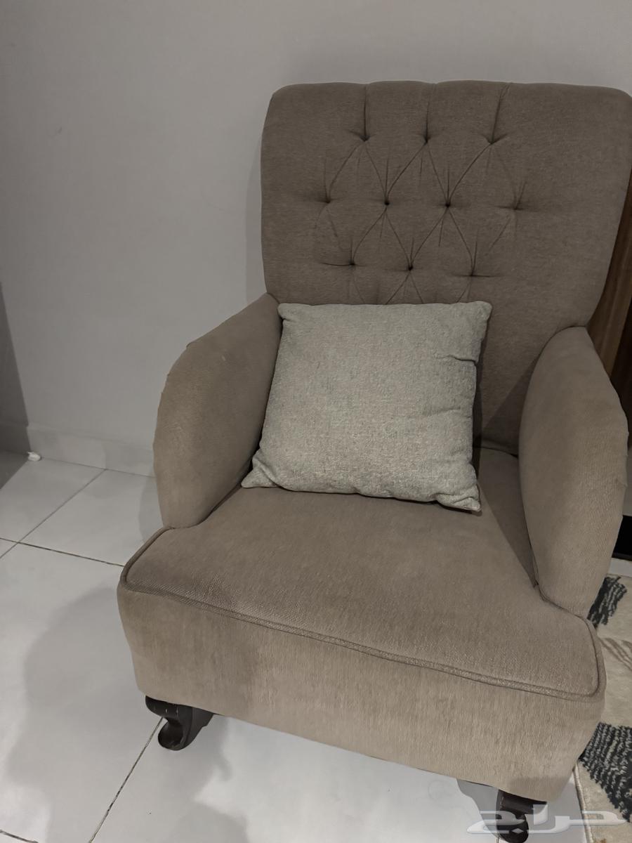 كنب وطاولات64394703753731110