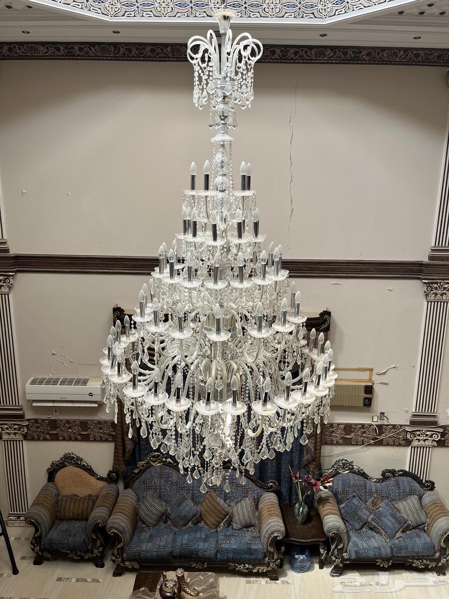 ثريا كبير64399078090626111