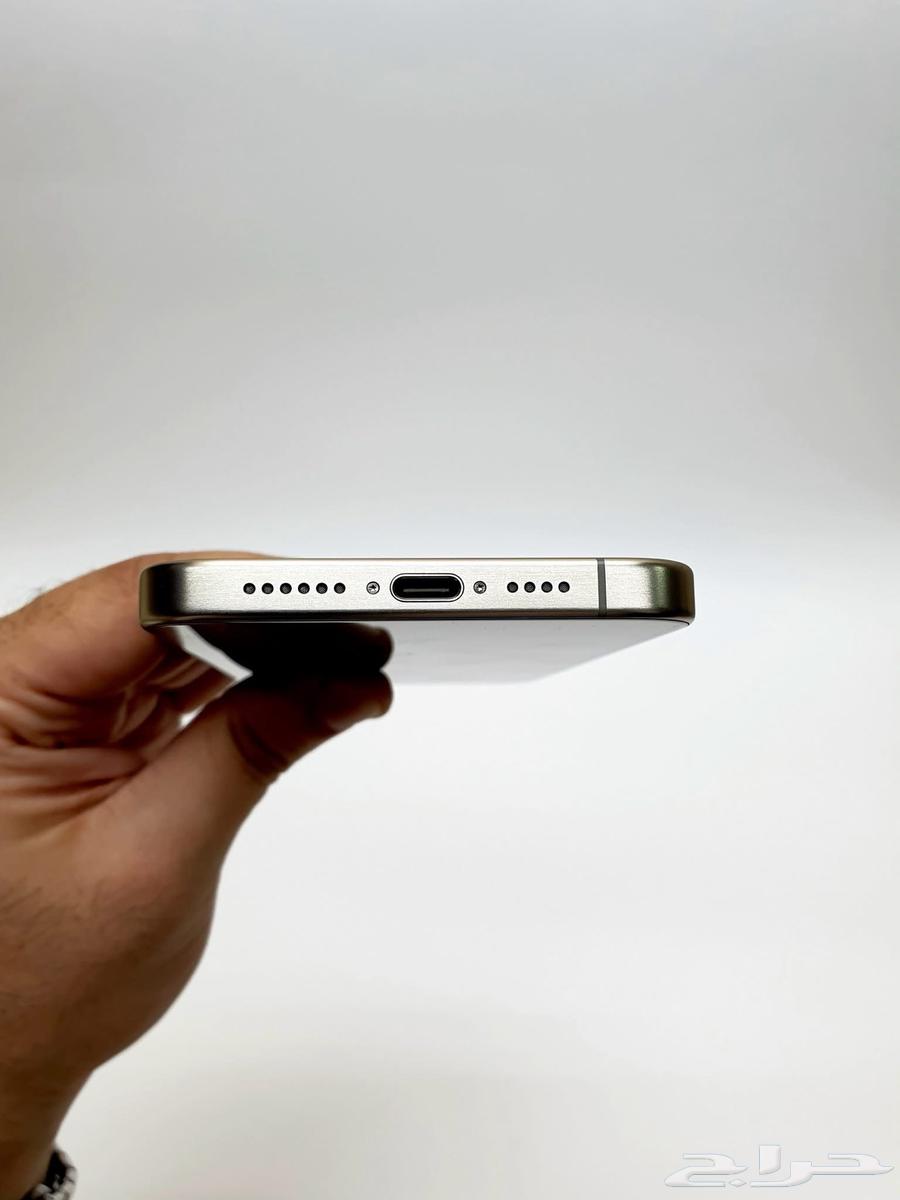 ايفون 15برو تيتانيوم 256للبيع متاح بدل64400980640129112