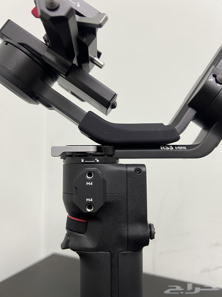 كاميرا كانون مع العدسة و مثبت DJI64396713712002114