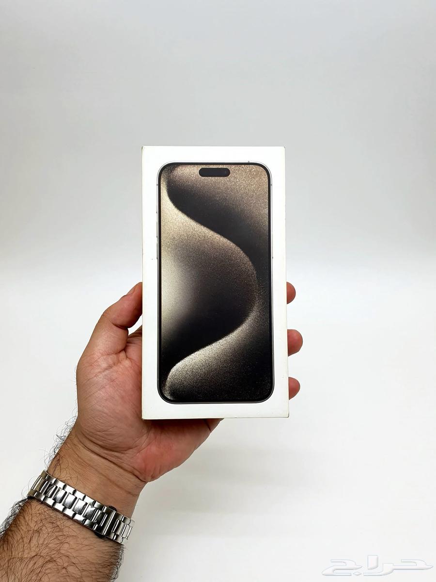 ايفون 15برو تيتانيوم 256للبيع متاح بدل64400980640129110