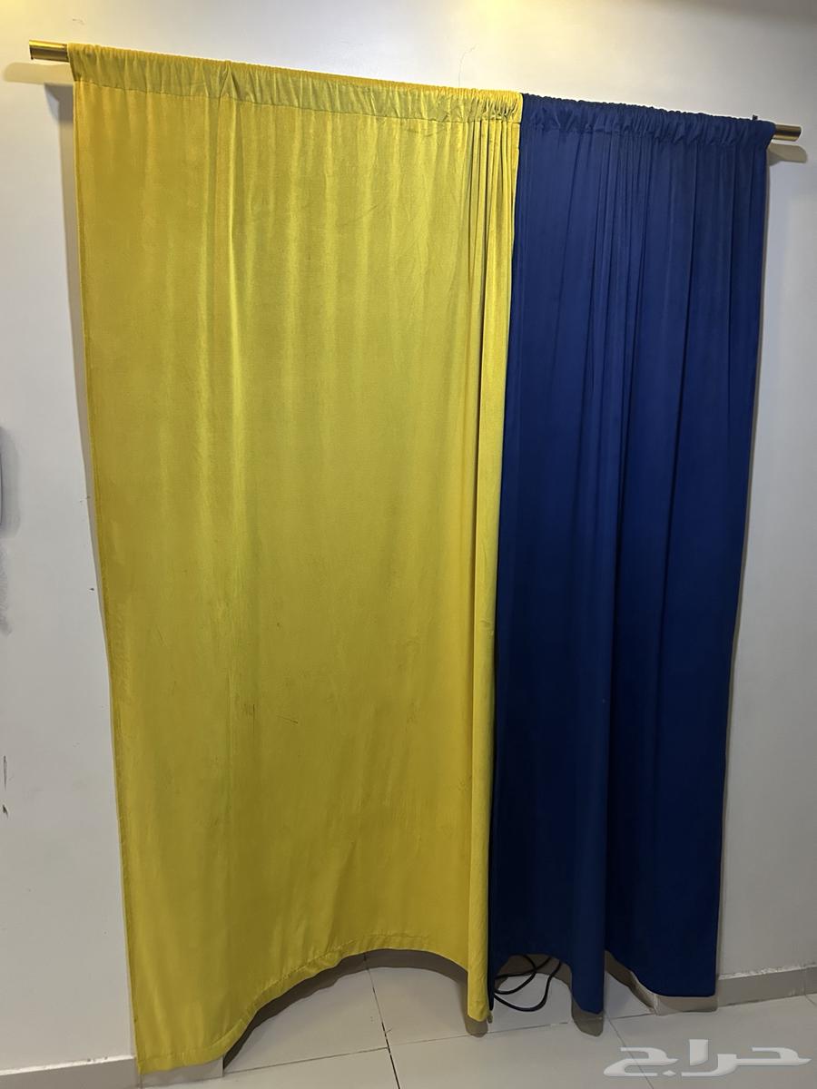 ركنة صالة معها خمس طاولات معدن السعر شامل التوصيل للمشتري64393252618625114