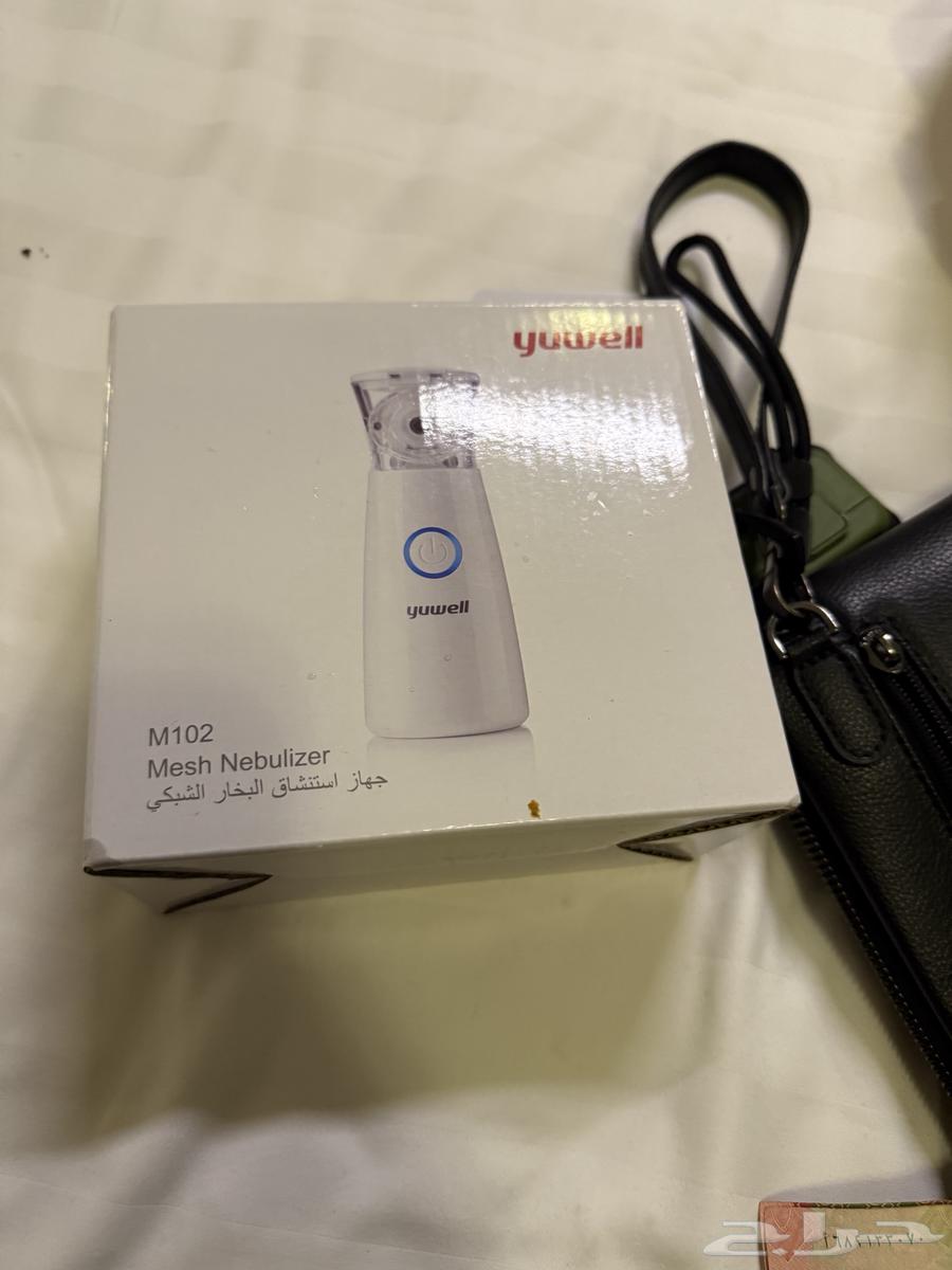 Various items64396212895361112