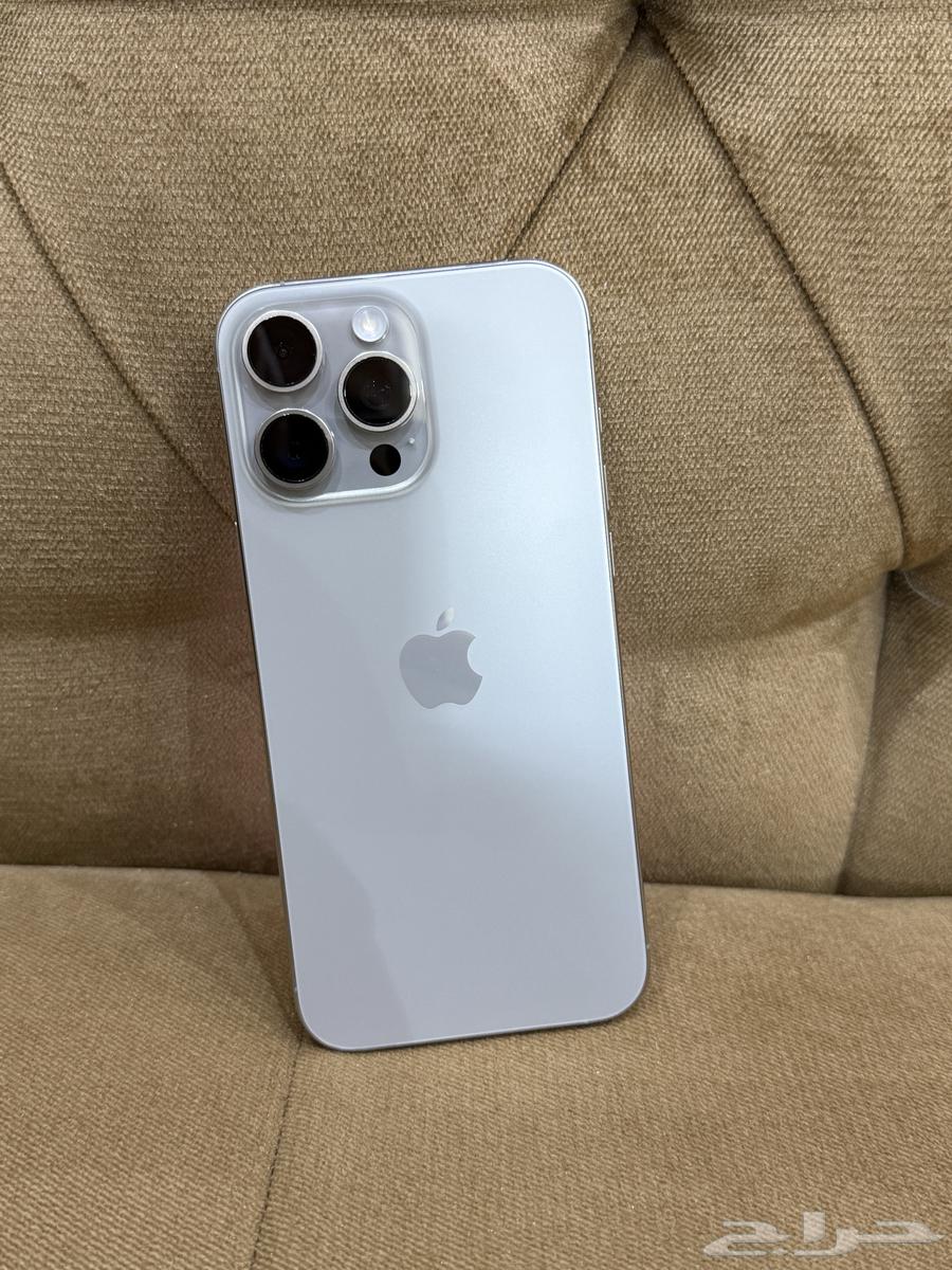 ايفون 16 برو ماكس 256 تيتانيوم طبيعي نظيف مره64400813801091111