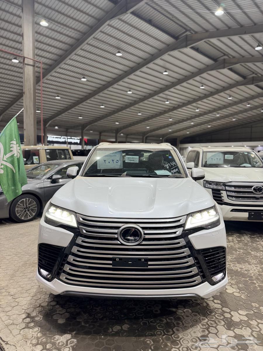 جيب لكزس LX600 BB فل كامل سعودي اصفار 202563618064666754112