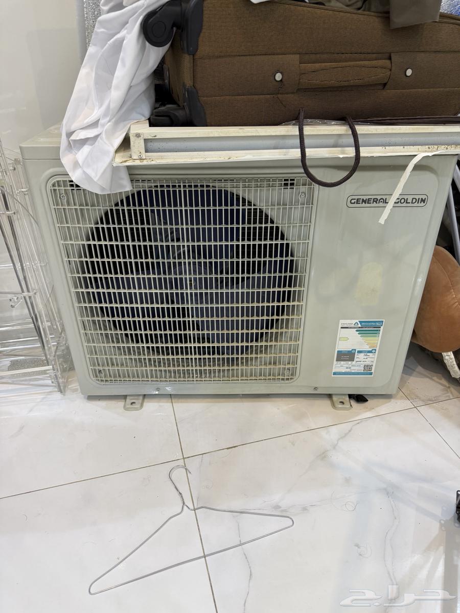 يوجد لدي مكيف اسبلت جديد استخدام 6 شهور فقط اكبر حجم ويوجد64393335035011110