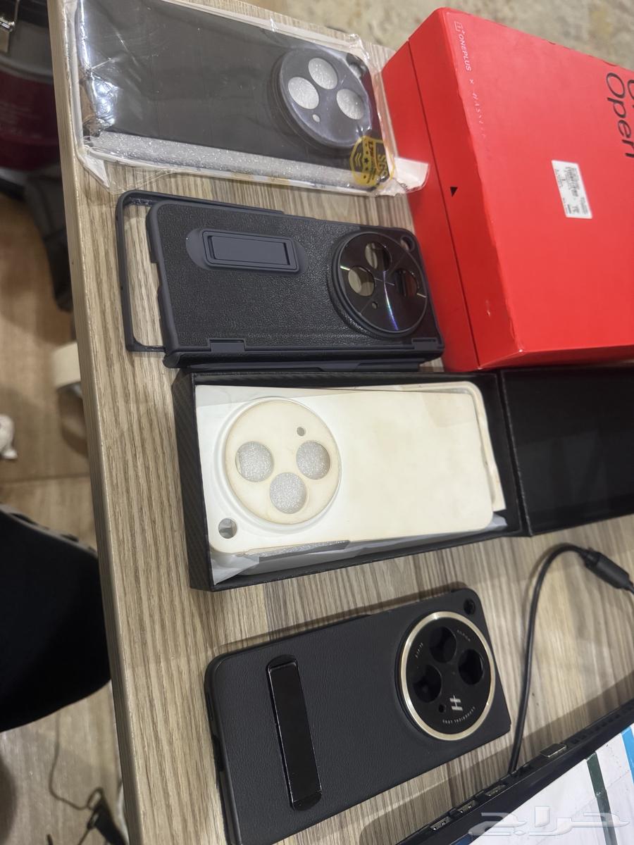 OnePlus Open foldable phone64396185111299111