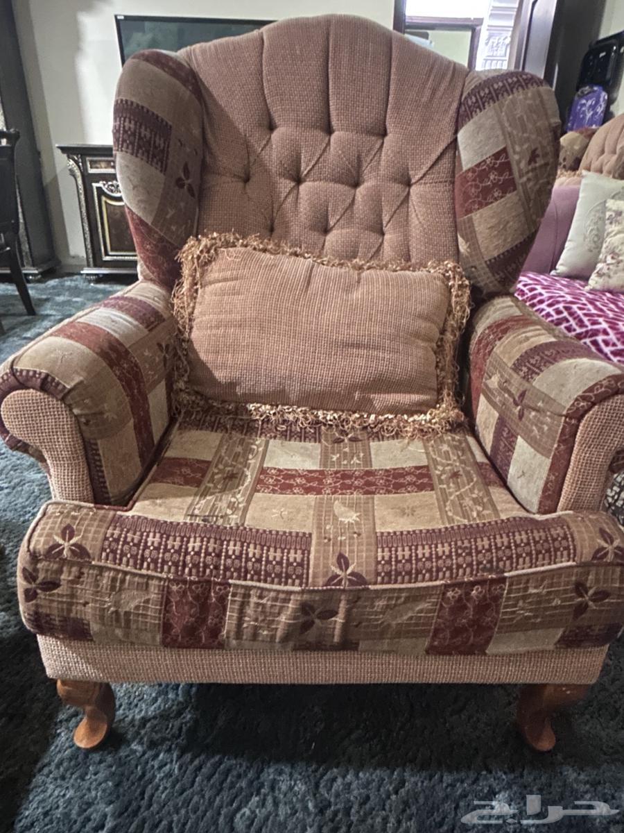 One and a half bed with mattress from Home Box with tables and chair64379790497667112