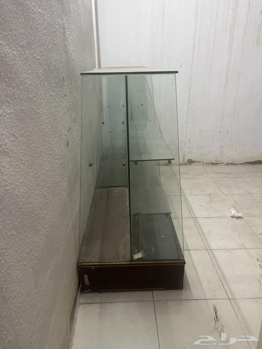 ديكور قزاز كامل فيه 12 رف للتخزين كنت استخدمه ل محل عطارة64394564994947111