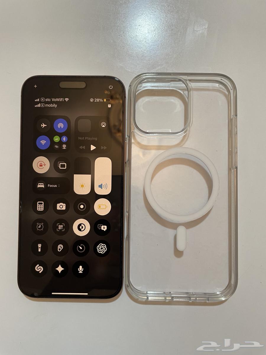 iPhone 16 pro max64400147968257114