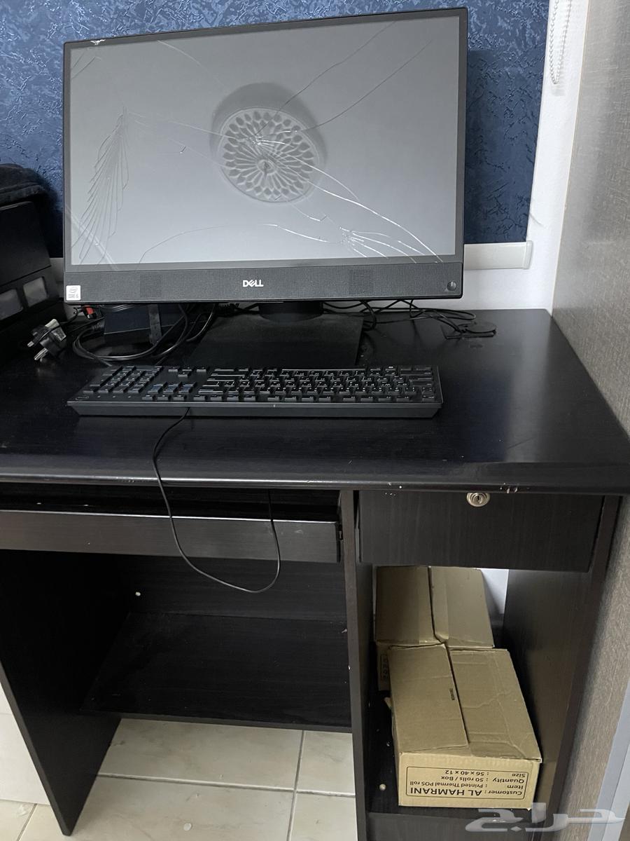 Computer with desk for sale64397284114306110