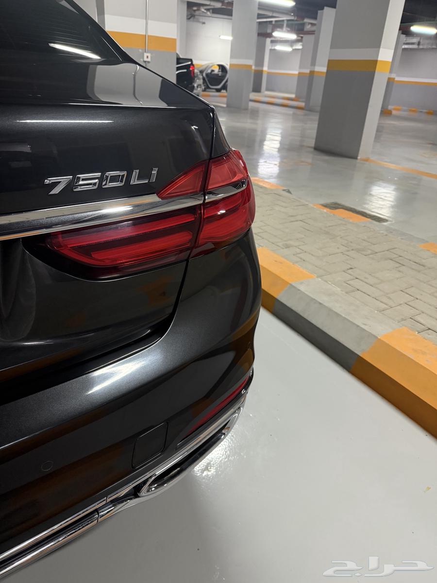 BMW 750li 2018 with Naghi Maintenance Contract for 10 Years Low Mileage63618155566210113
