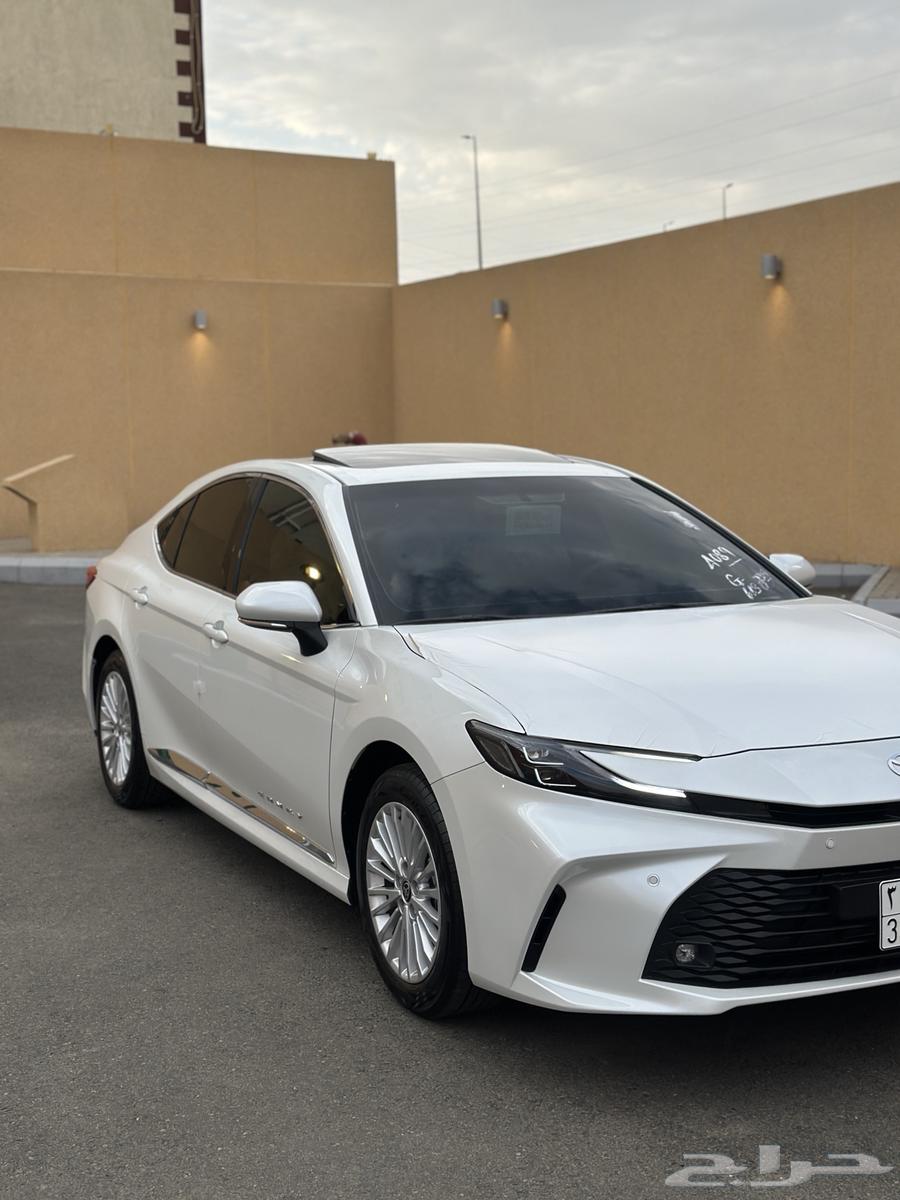 للبيع كامري 2564551618696193110