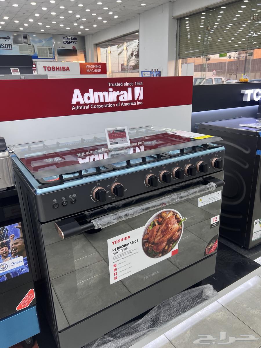 New Toshiba oven for sale, 1800 SAR, no negotiation, not even one riyal64396034330753110