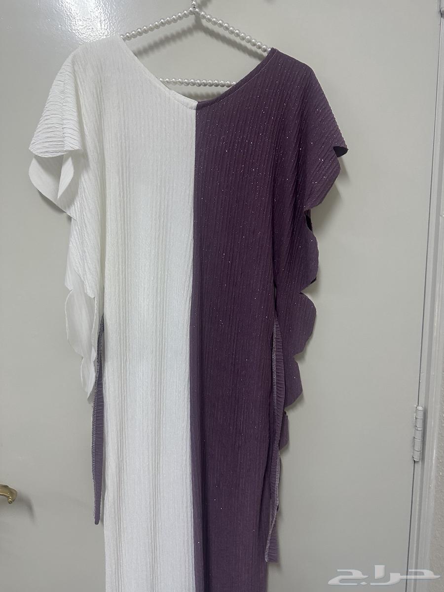 فساتين جديده لم يتم لبسهااا ابدد سعرها 20 ريال مقاسها سمول64394039200643112