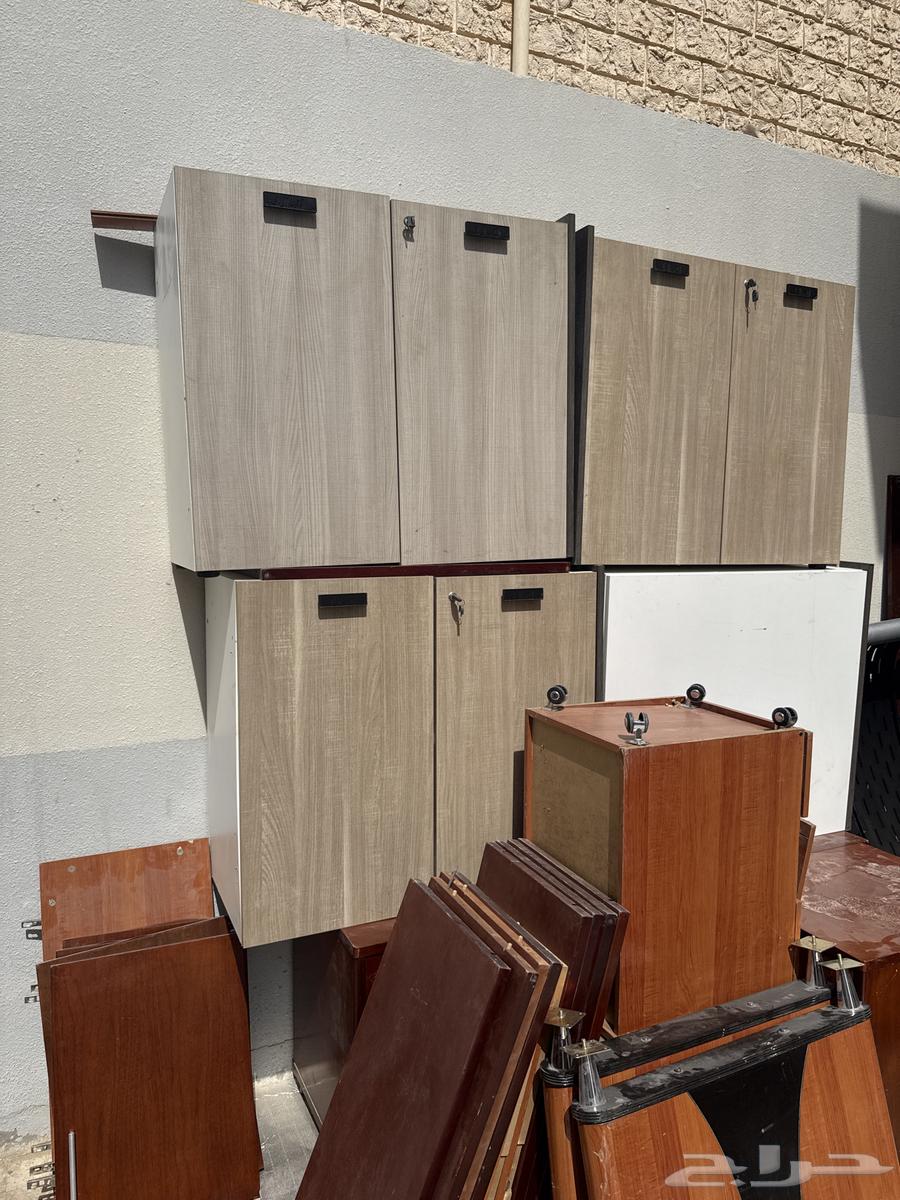 مكاتب للبيع64398493073537114