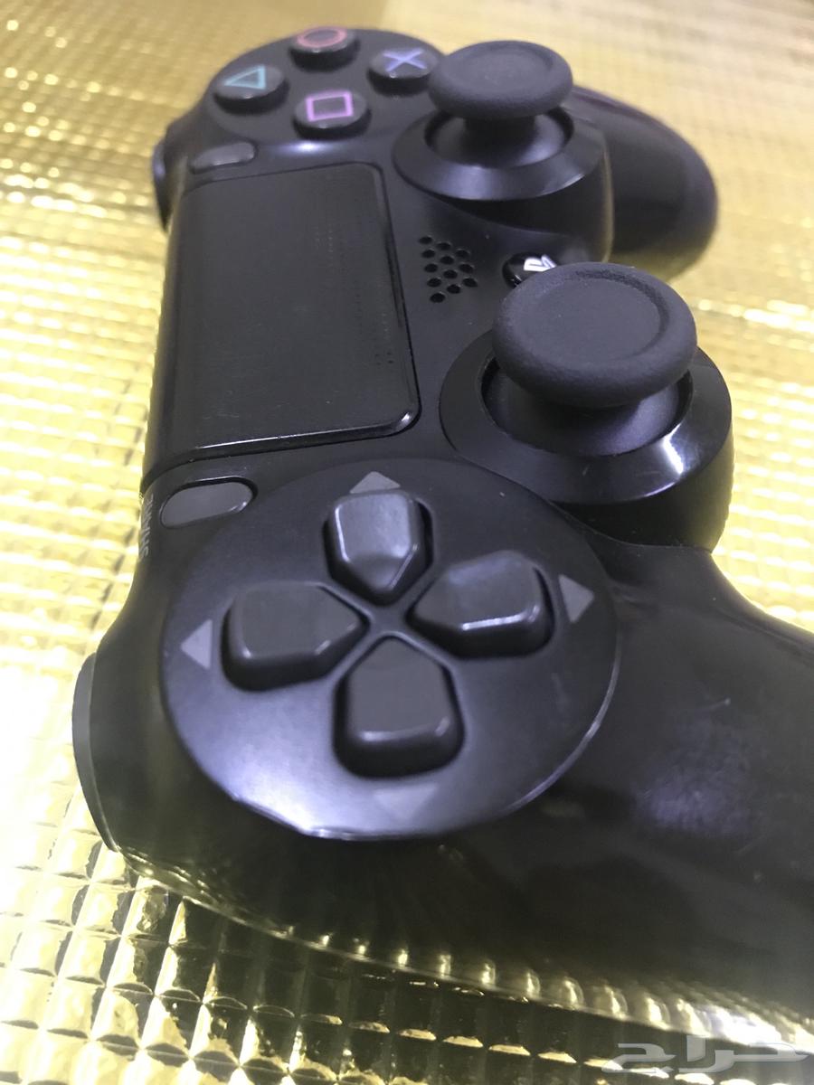 يد للسوني 4 اصلية وكالة للبيع ما دخلت صيانة64400148007041112