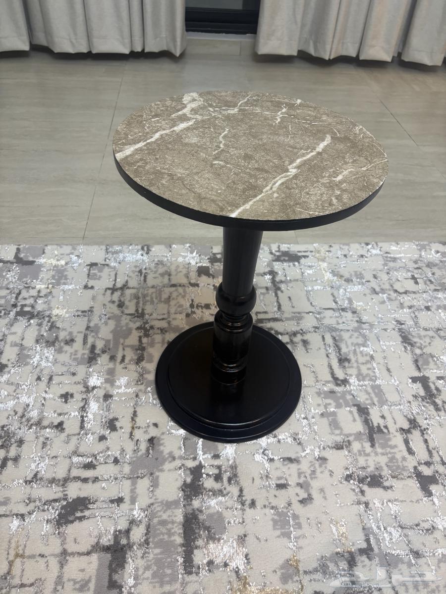 طاولات خدمه64394025479939114