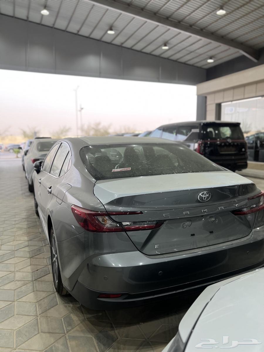 2025 Camry E Standard New Abdul Latif Jameel Lowest Price64548448370178112