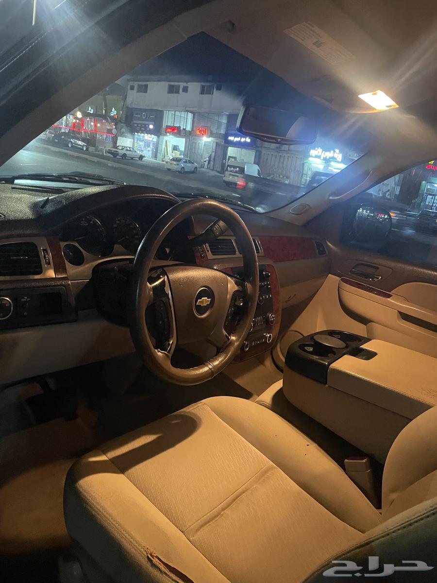 Tahoe 2011 model for sale without double64539287732225113