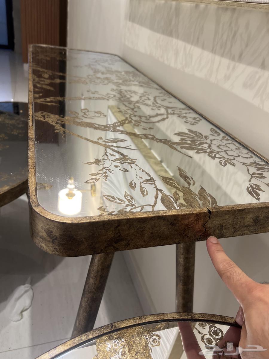 Set of tables64400412102529113