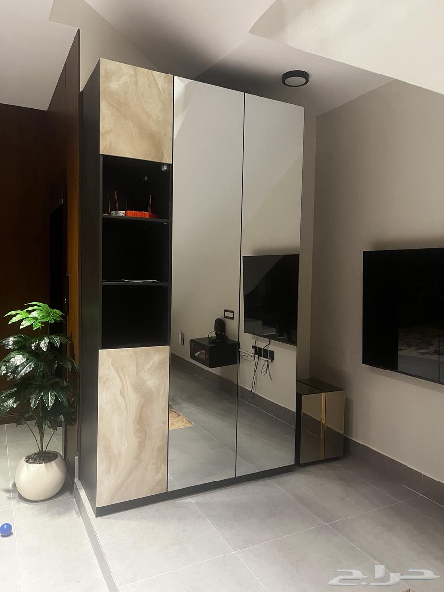 دولاب عبايات مع رفوف64393101190914111