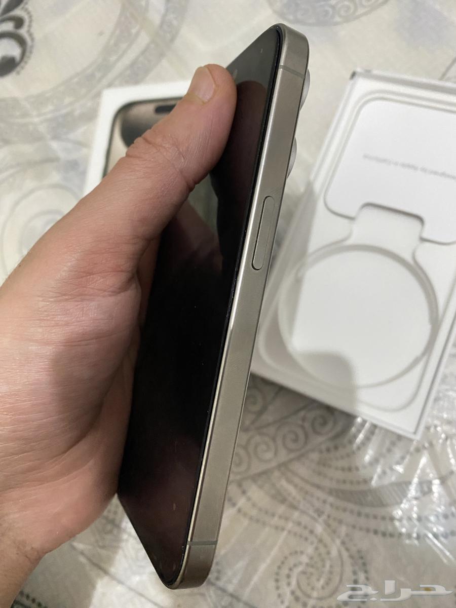 ايفون 15 بروو 25664397977369219112