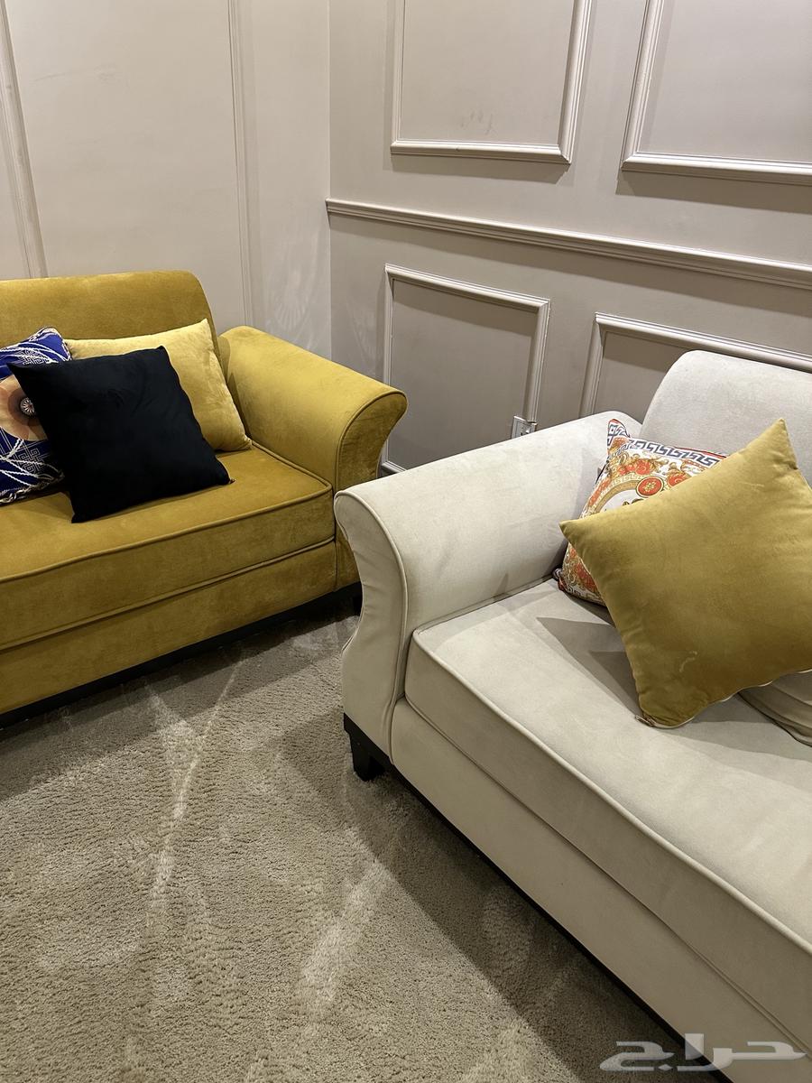 كنب بحاله نظيفة جدا64398589444225111