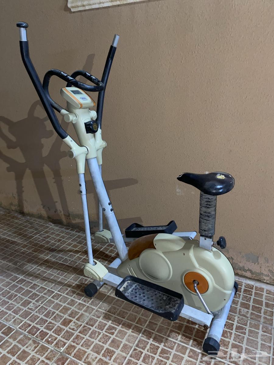 Elliptical Machine and Treadmill64398785676290110